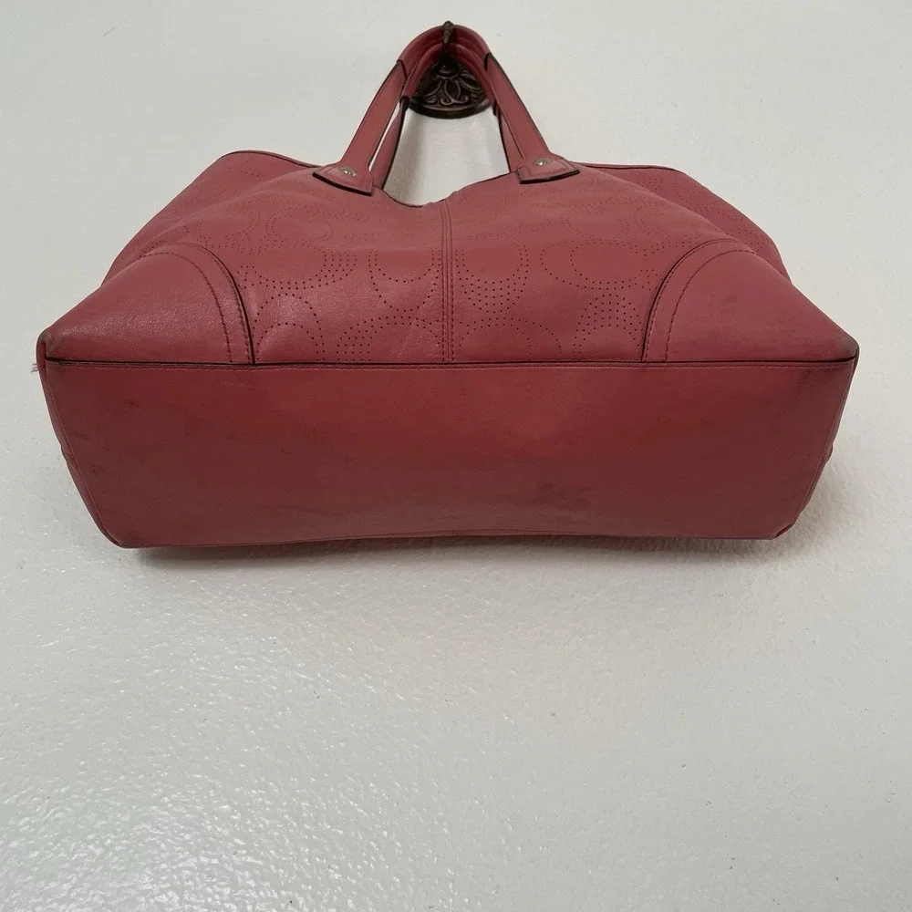 Coach 19681 Perforated Leather Carryall Satchel‎ Shoulder Bag Tote Coral Pink